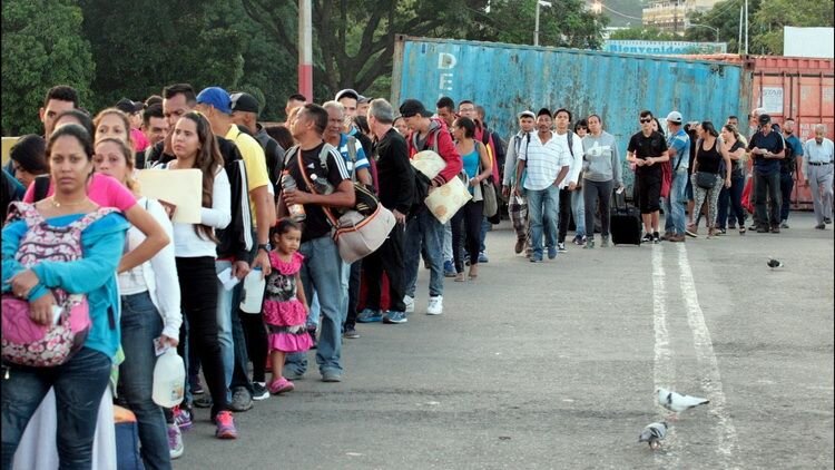Президент Венесуели Ніколас Мадуро 8 червня ц. р. розпорядився відкрити кордон з Колумбією