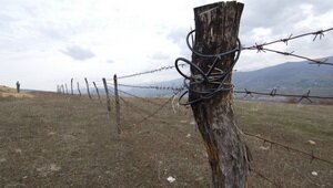Ministry of Foreign Affairs of Georgia claims that Russian border guards have installed fences with barbed wire on the border between Southern Ossetia and Georgia