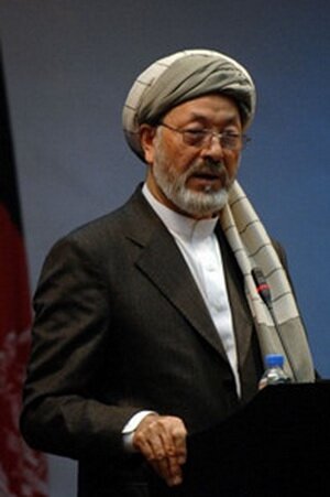 Голова Вищої ради миру Афганістану Мохаммад Карім Халілі 