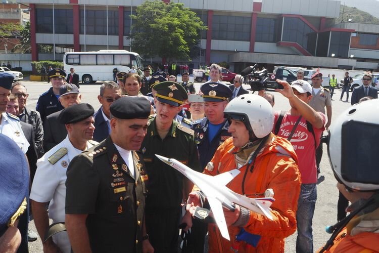 Візит російських військових літаків до Венесуели
